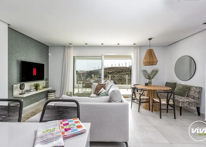 Vivi Homes - Casa Element Pool, Terrace & Golf ماربيا